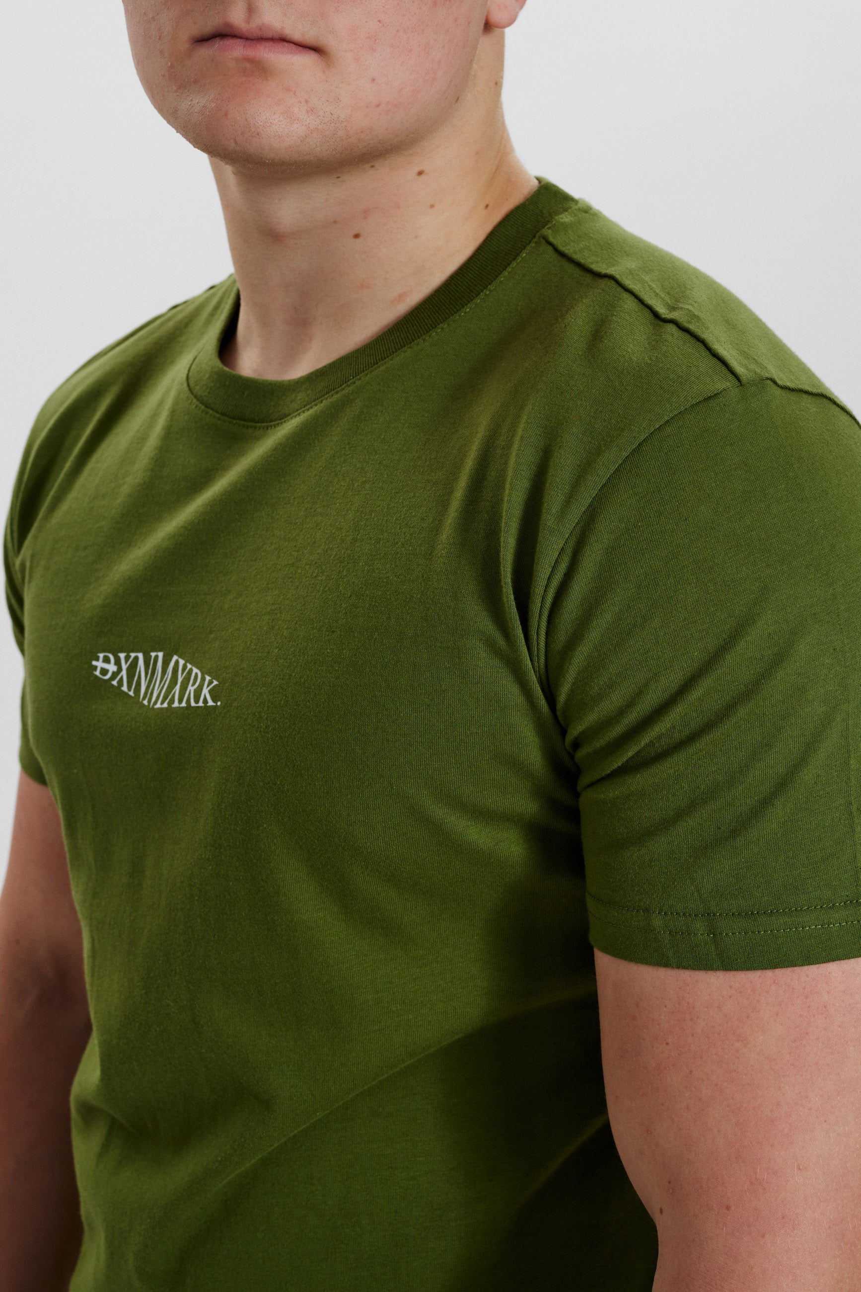 DXNMXRK. DX-Arne T-shirt Chieve