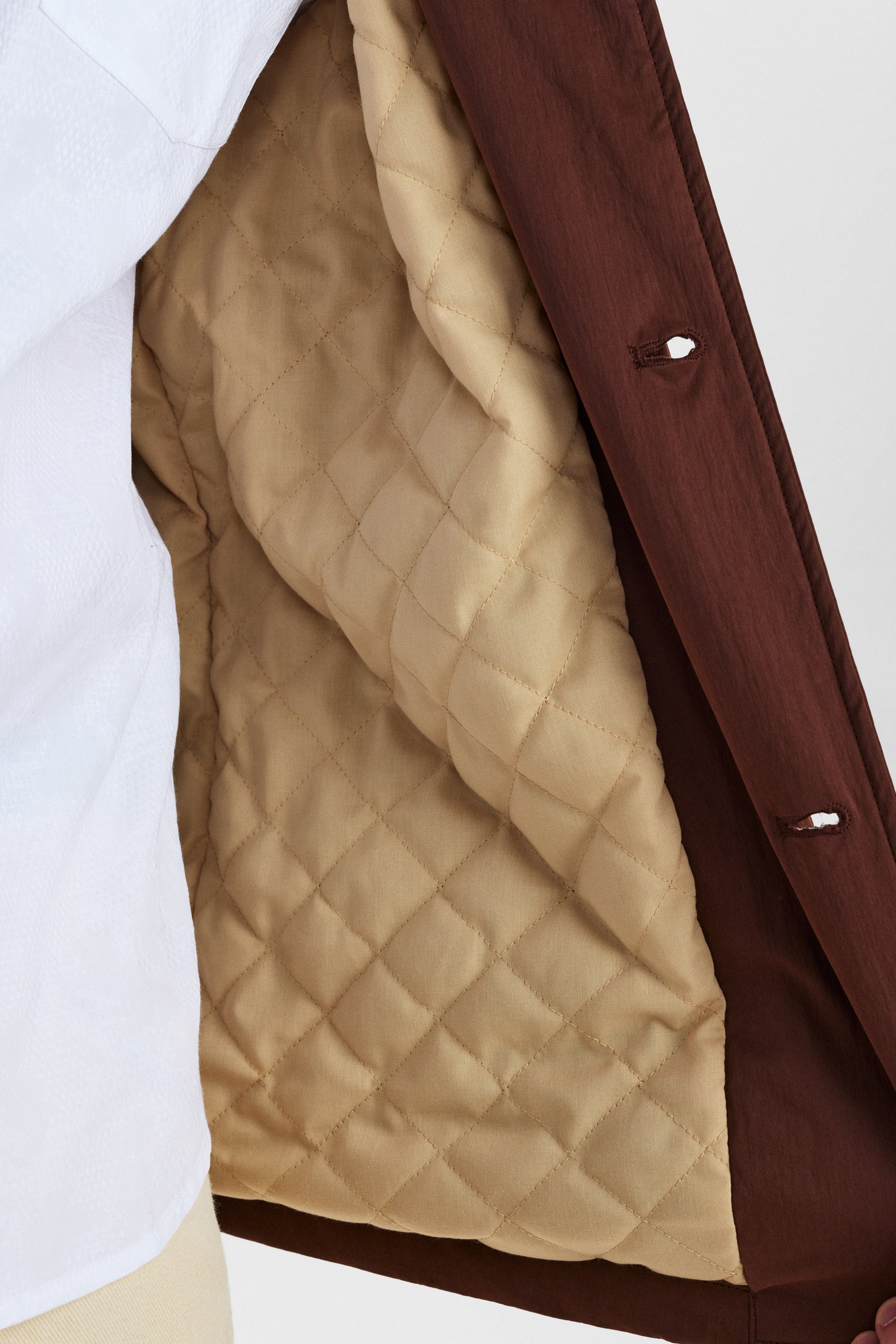 DXNMXRK. DX-Ebu Outlet Dark Brown