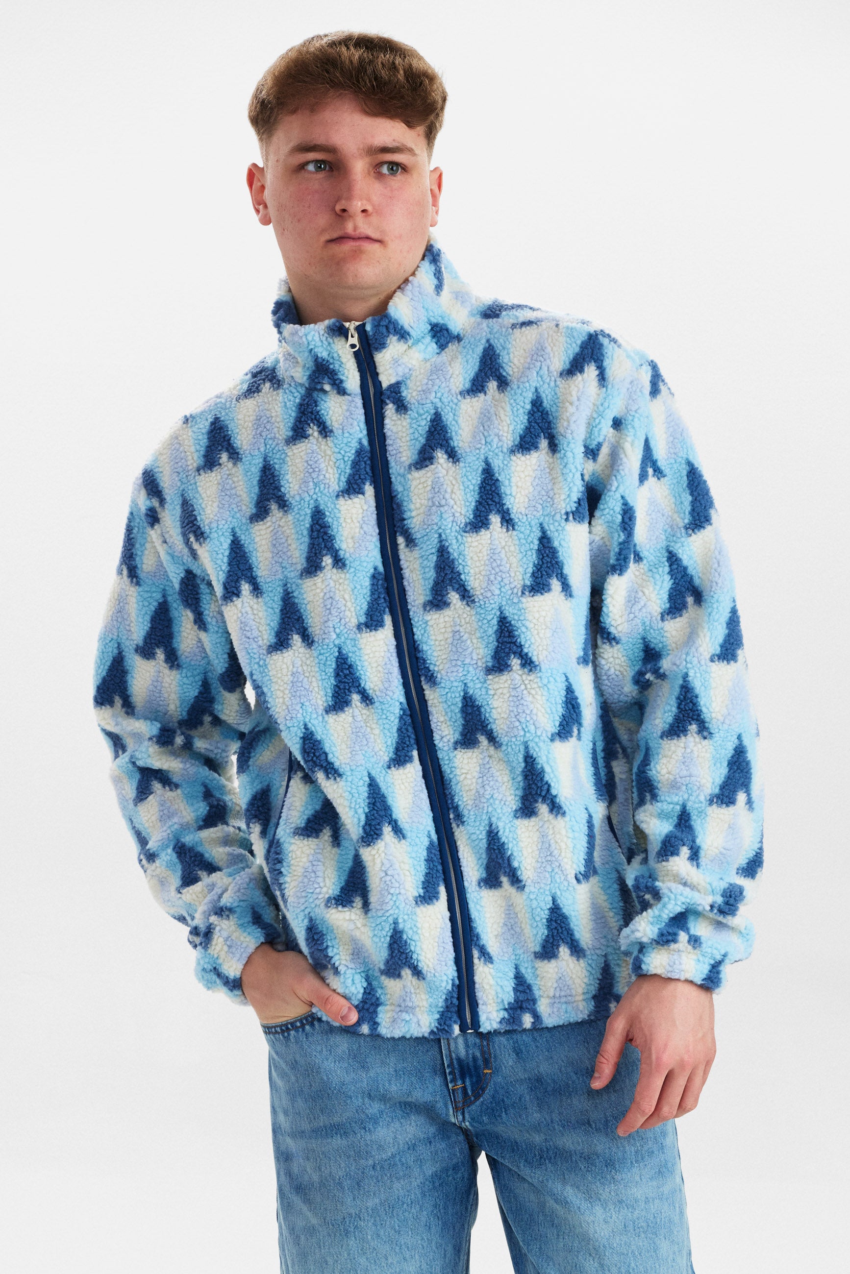 DXNMXRK. DX-Eilif Outlet Off white