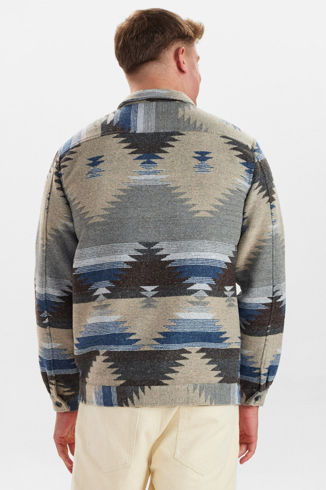 DXNMXRK. DX-Esger Outlet Grey