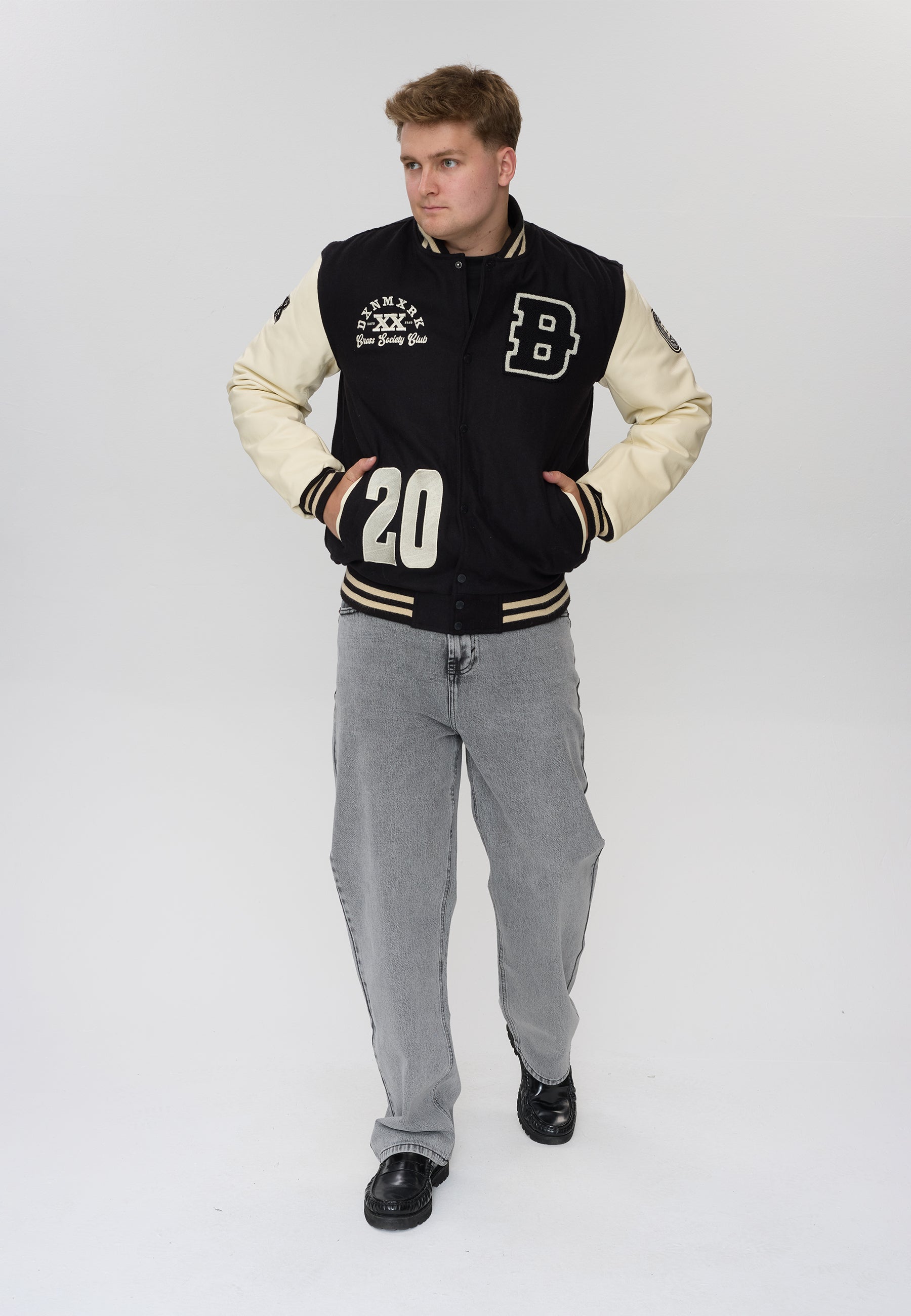 DXNMXRK. DXGejr Jacket Off white