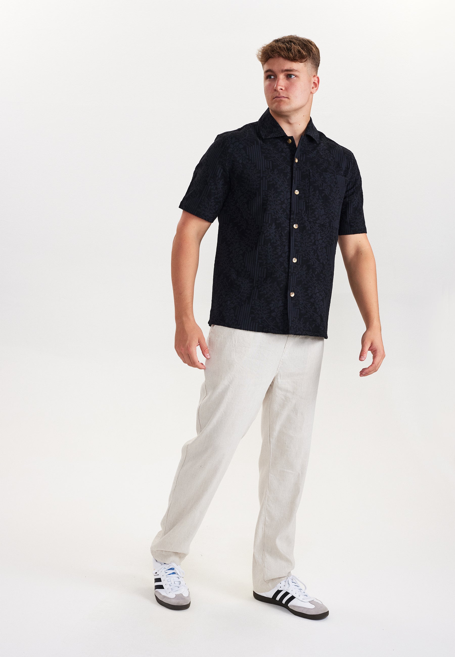 DXNMXRK. DXfabius Outlet Black