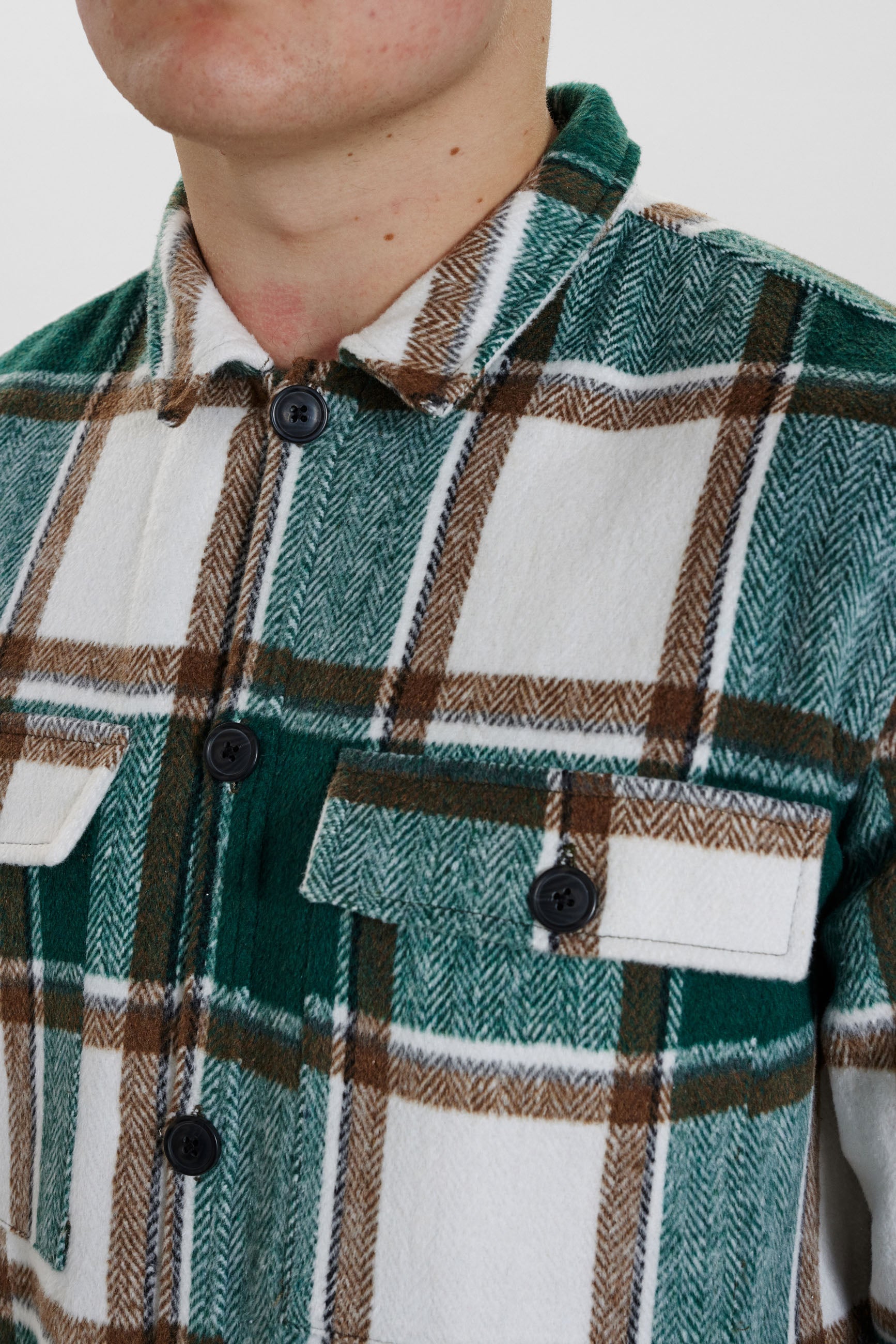 DXNMXRK. Dennik Outlet Green