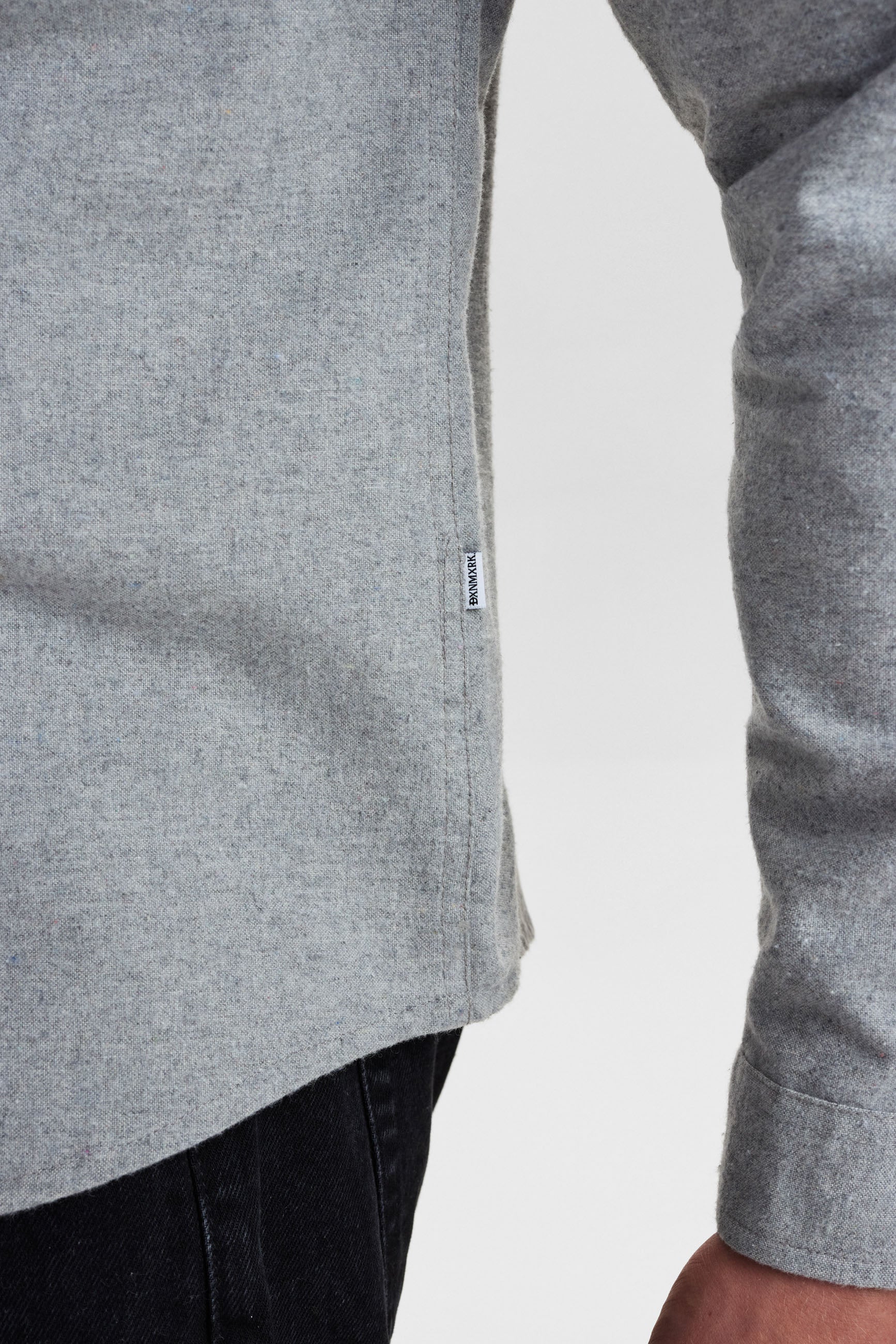 DXNMXRK. Derry Outlet Mirage Grey